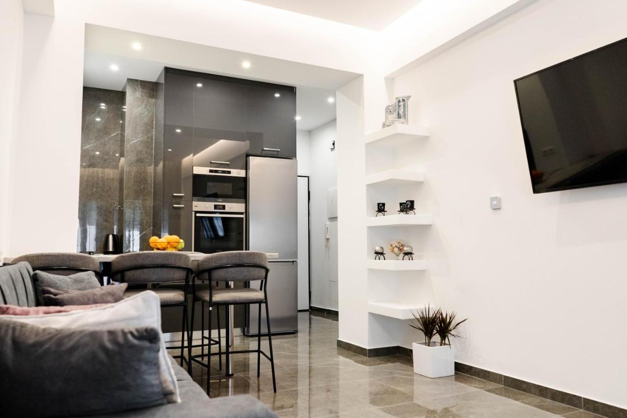 Larissa Railway &Metro Station Apartment Ateny Zewnętrze zdjęcie